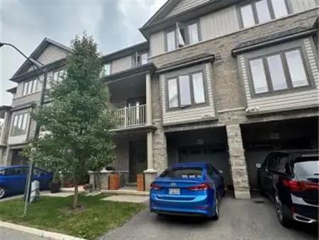 77 DIANA Avenue Unit# 142 | 77 DIANA Avenue Unit# 142, Brantford