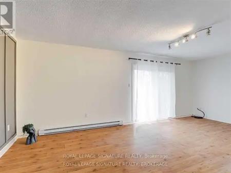 LOFT - 22 DRURY LANE | LOFT - 22 DRURY LANE, Barrie