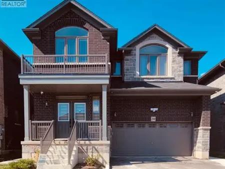 200 LONGBOAT Run W | 200 LONGBOAT Run W, Brantford