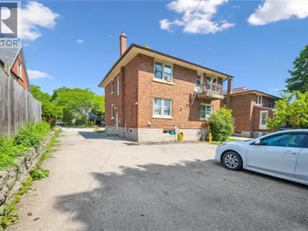 115 MARLBOROUGH Avenue Unit# 3 | 115 MARLBOROUGH Avenue Unit# 3, Kitchener