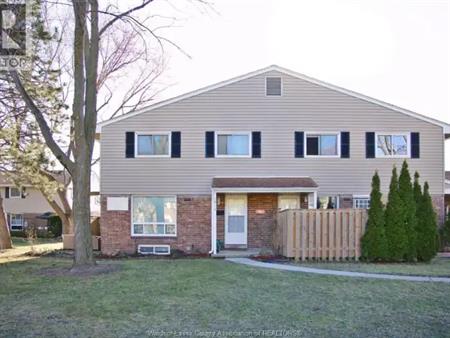 2913 MEADOWBROOK LANE Unit# 6 | 2913 MEADOWBROOK LANE Unit# 6, Windsor