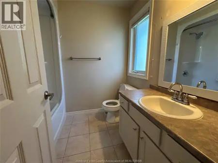 847 COUSINEAU ROAD | 847 COUSINEAU ROAD, Windsor