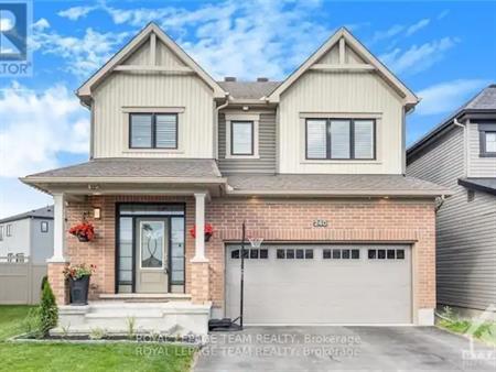 240 SADDLEBACK CRESCENT | 240 SADDLEBACK CRESCENT, Ottawa