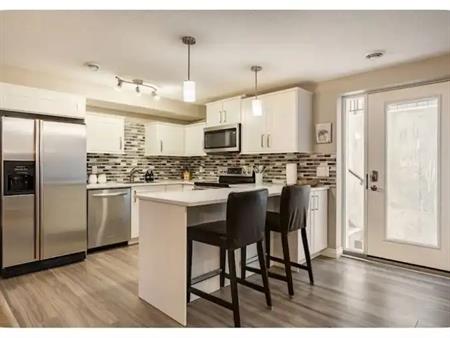 Spacious & Private Silverado Suite- Furnished Inc Utilities 2 Bed/1 Bath | Calgary