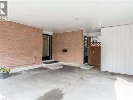 38 JAY Court Unit# UPPER | 38 JAY Court Unit# UPPER, Kitchener