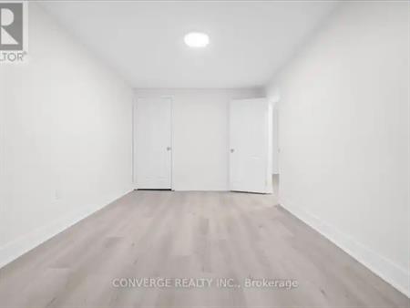 3 PLOWMAN DRIVE | 3 PLOWMAN DRIVE, Ajax