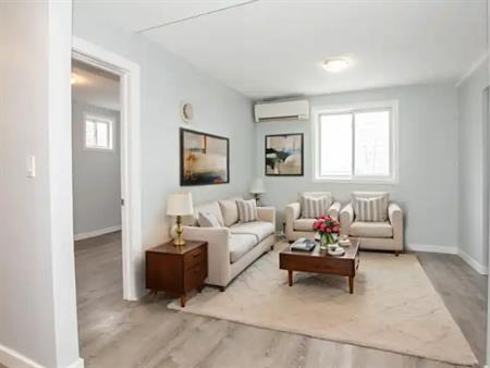 268 Rosslyn Avenue North | 268 Rosslyn Avenue North, Hamilton