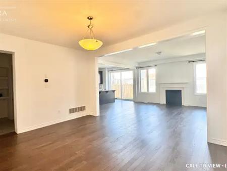 1-35 William Nador St, Kitchener, Ontario N2R 0S3 | 35 William Nador Street, Kitchener