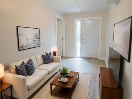595 King Street - 7 | 595 King Street -, Welland