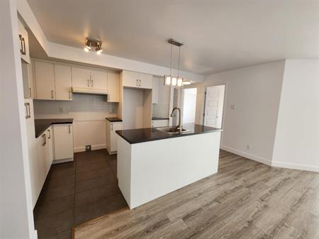 Secteur Charlesbourg, NOUVEAU /**4 ½**RUE ASTRID