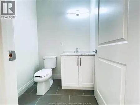 233 Watson AVENUE Unit# 203 | 233 Watson AVENUE Unit# 203, Windsor