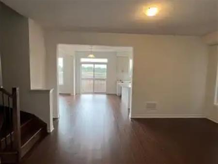 60 SHEPHERD DRIVE | 60 SHEPHERD DRIVE, Barrie