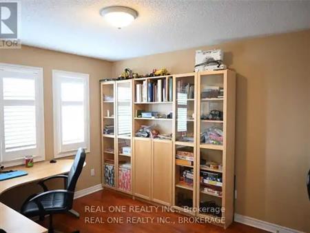 2475 CEDAR MEADOW LANE E | 2475 CEDAR MEADOW LANE E, Oakville