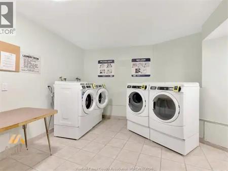 111 RIVERSIDE DRIVE East Unit# 601 | 111 RIVERSIDE DRIVE East Unit# 601, Windsor