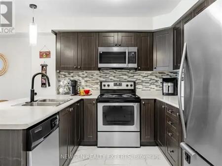 82 ABELA LANE | 82 ABELA LANE, Ajax