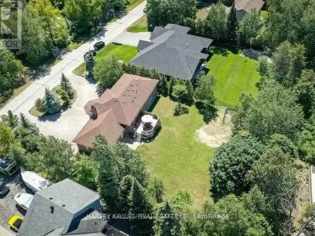 11 TWIN PINES DRIVE | 11 TWIN PINES DRIVE, Wasaga Beach