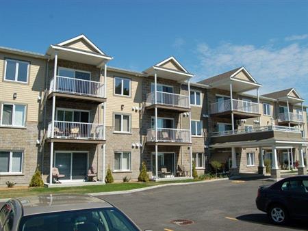 Grand 4 1/2 à louer à St-Hyacinthe