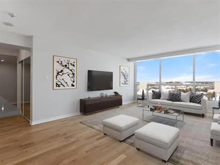 Park Ridge Place I-III | 7303/7305/7307 Campeau Drive, Ottawa