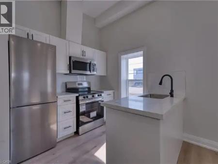 53 ONTARIO Road Unit# 110 | 53 ONTARIO Road Unit# 110, Welland