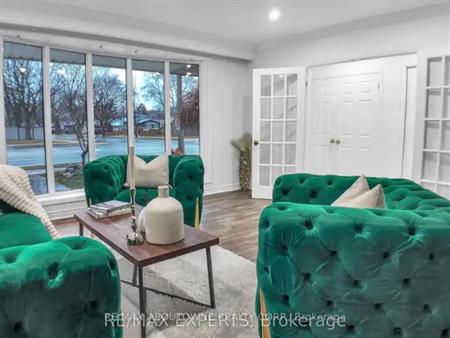 615 WALKERS LINE | 615 WALKERS LINE, Burlington