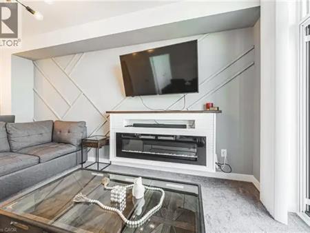 460 DUNDAS Street E Unit# 327 | 460 DUNDAS Street E Unit# 327, Waterdown