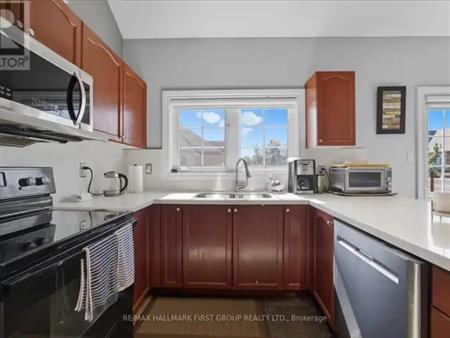 141 KENNETH HOBBS AVENUE | 141 KENNETH HOBBS AVENUE, Whitby