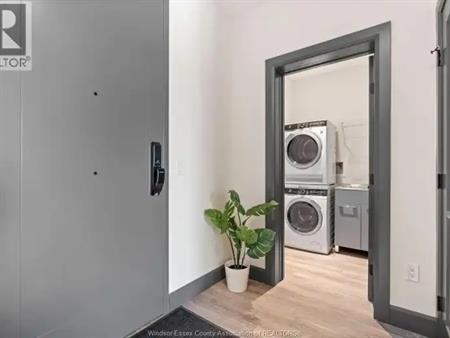 1624 LAUZON Unit# 902 | 1624 LAUZON Unit# 902, Windsor