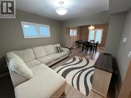 969 MOY AVENUE | 969 MOY AVENUE, Windsor