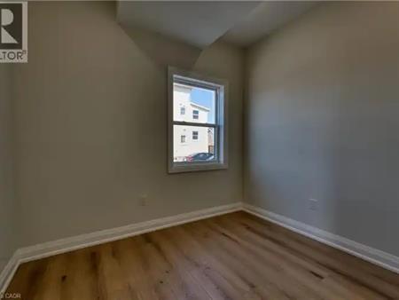 53 ONTARIO Road Unit# 101 | 53 ONTARIO Road Unit# 101, Welland