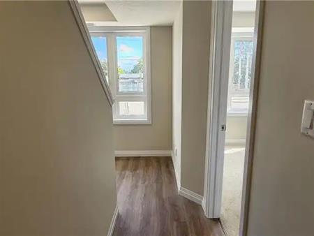 410 NORTHFIELD Drive W Unit# D9 | 410 NORTHFIELD Drive W Unit# D9, Waterloo