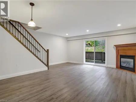 162 JANSEN Avenue Unit# 25 | 162 JANSEN Avenue Unit# 25, Kitchener