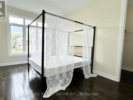 313 SOMME STREET | 313 SOMME STREET, Woodstock
