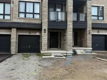 10 BLUE FOREST CRESCENT | 10 BLUE FOREST CRESCENT, Barrie