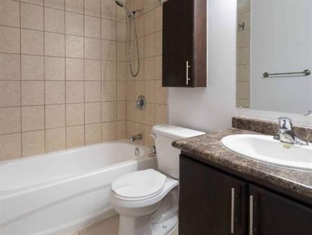 2 CH - 1 SDB - Gatineau - $1,695 /mo