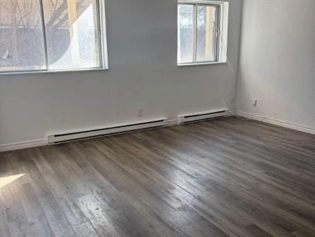 2 CH - 1 SDB - Gatineau - $1,595 /mo