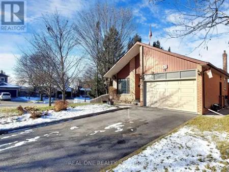 47 LOWE BOULEVARD | 47 LOWE BOULEVARD, Newmarket
