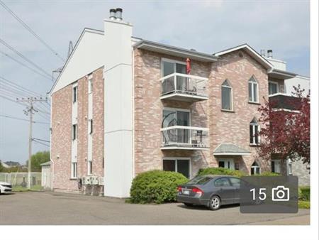 4 1/2 - Sainte-Catherine - 1 750 $/mois