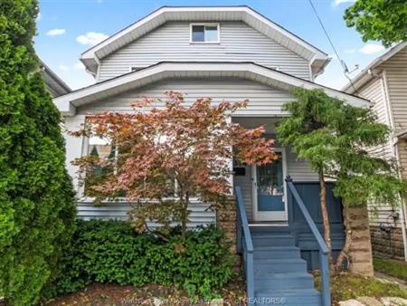 1374 PELISSIER | 1374 PELISSIER, Windsor