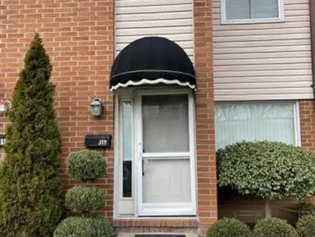 319 VICTORIA Unit# 47 | 319 VICTORIA Unit# 47, Amherstburg