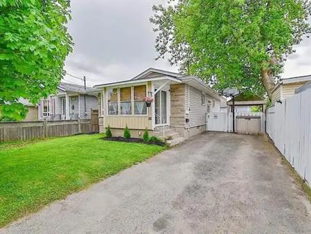 Lower- 52 Bogart Street | 52 Bogart Street, St. Catharines