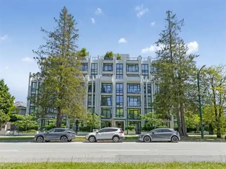 Fabulous West-Facing 2 bed, 2 bath condo at Savoy | 4240 Cambie Street, Vancouver