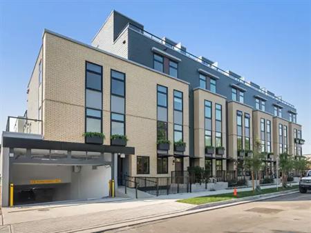 BRAND NEW 3 bedroom townhome in Lynn Creek North Vancouver - Available Now | 342 Mountain Highway, North Vancouver