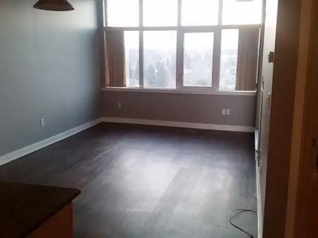 Top floor with a view *utilities included * | 11811 Lake Fraser Drive SE, Calgary