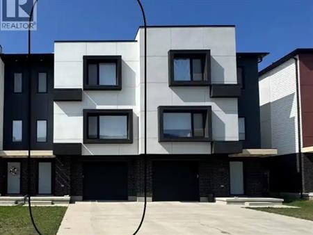 3547 EMILY CARR Lane | 3547 EMILY CARR Lane, London