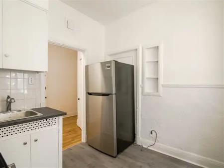 4870 Queen Mary Road | 4890 Queen Mary Road, Montreal