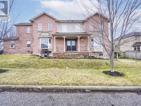 LOWER - 50 PERFITT CRESCENT | LOWER - 50 PERFITT CRESCENT, Ajax