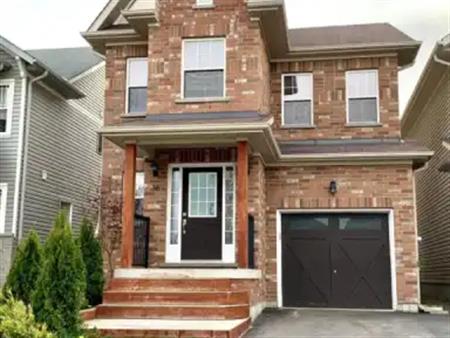 36 PEARL DRIVE | 36 PEARL DRIVE, Orillia