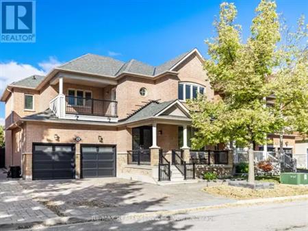 28 SIENA DRIVE | 28 SIENA DRIVE, Vaughan