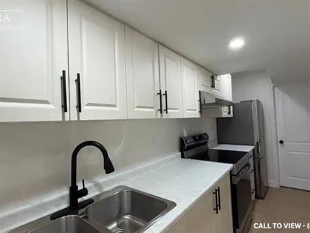 2-132 Ridgemount St, Kitchener, Ontario, N2P 0K4 | 132 Ridgemount Street, Kitchener