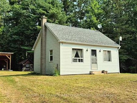 176 BAY LAKE ROAD | 176 BAY LAKE ROAD, Bancroft